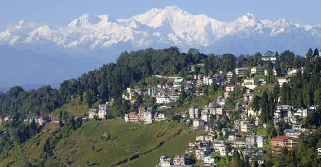 off-to-the-land-of-mountains-and-snow-darjeeling-gangtok-tour.htm